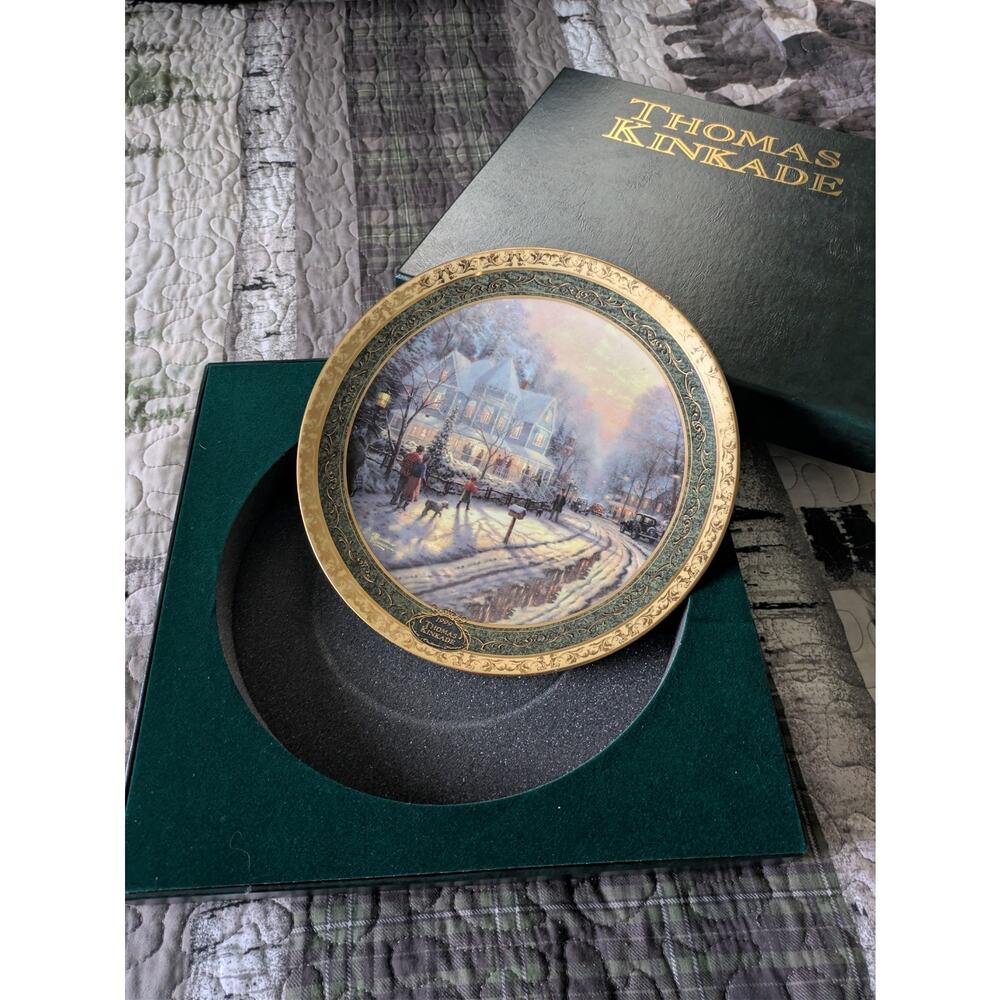 Thomas Kinkade Collectors Plate Holiday Gathering Cherished Christmas Memories